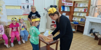 В детской библиотеке прошла познавательно - развлекательная программа «Три Спаса - три запаса» - Белинский район